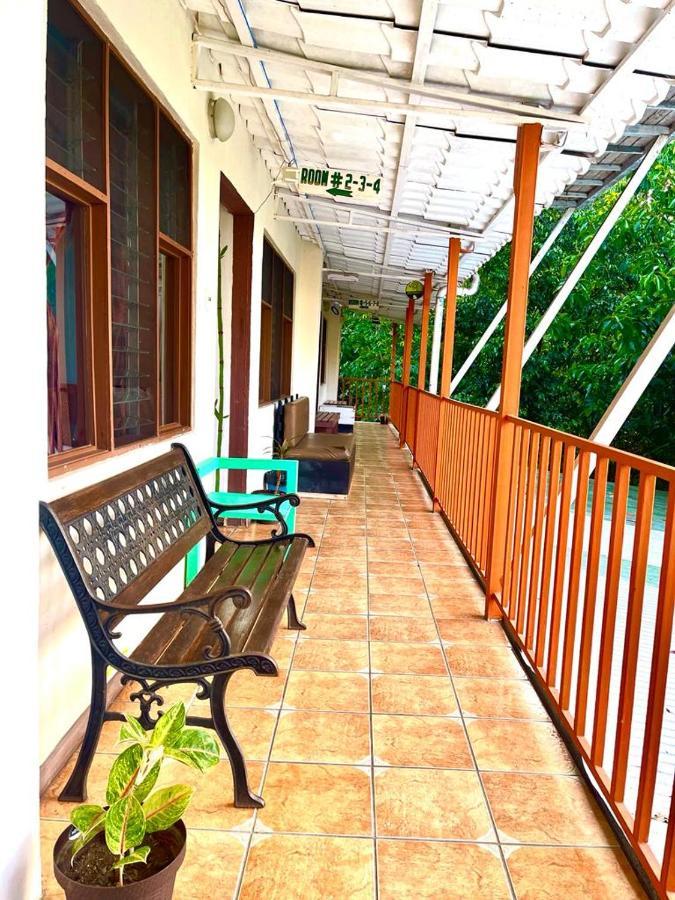 New Hostel Manuel Antonio, Meet New People Exterior photo