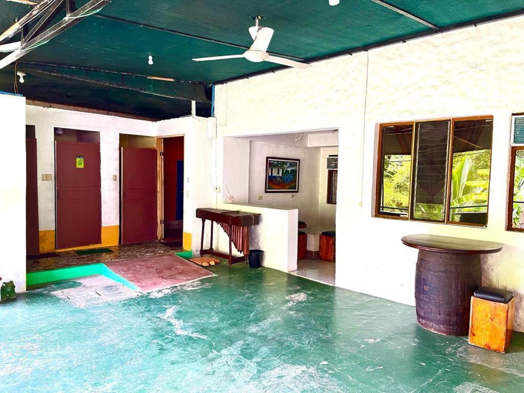 New Hostel Manuel Antonio, Meet New People Exterior photo